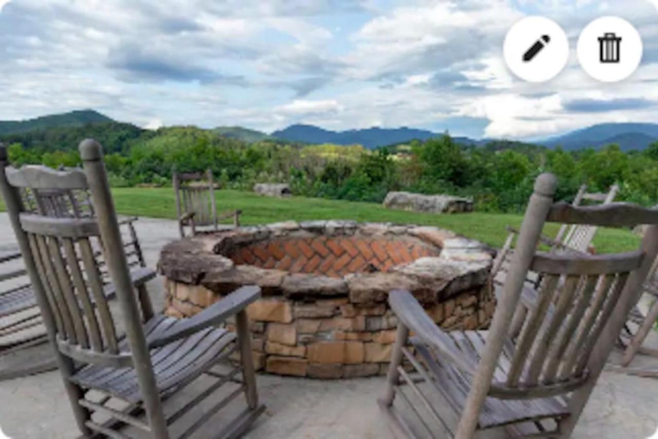 Gorgeous Cades Cove Condo With Community Pool 汤森德 外观 照片